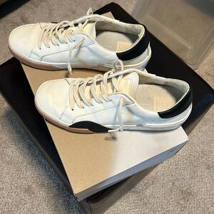 Dolce Vita Zina Sneakers